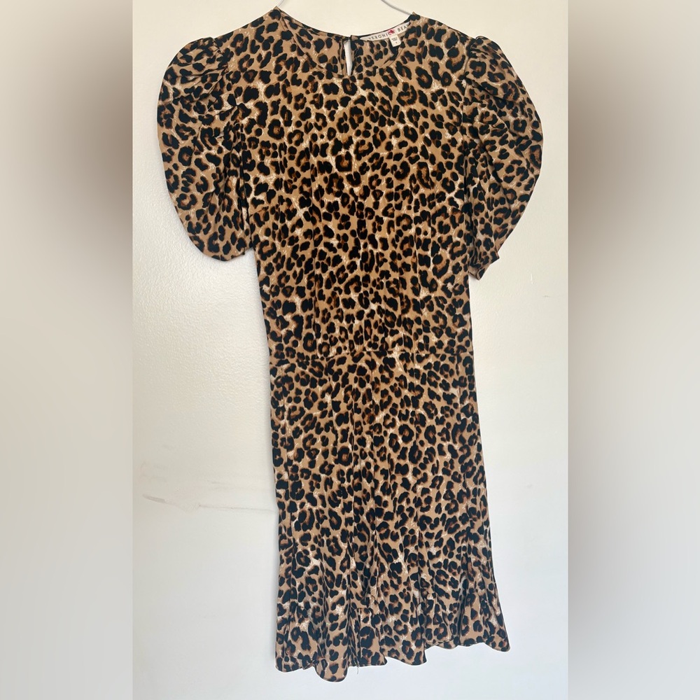 Veronica Beard leopard print puff sleeve silk dress, sz 4